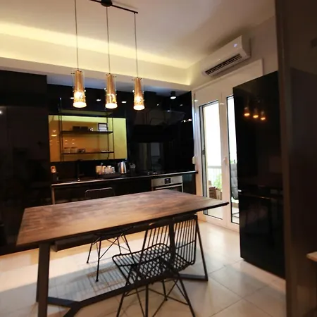 Yellow Black Magic *