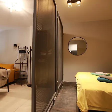 Yellow Black Magic Apartment *